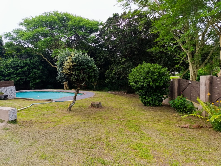 7 Bedroom Property for Sale in Uvongo KwaZulu-Natal