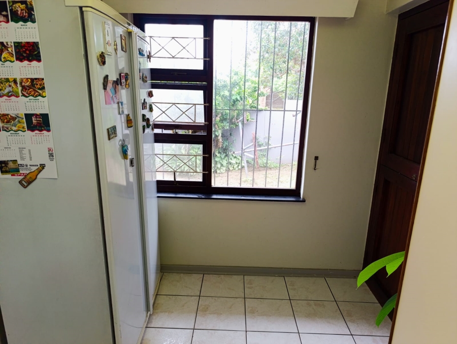 7 Bedroom Property for Sale in Uvongo KwaZulu-Natal