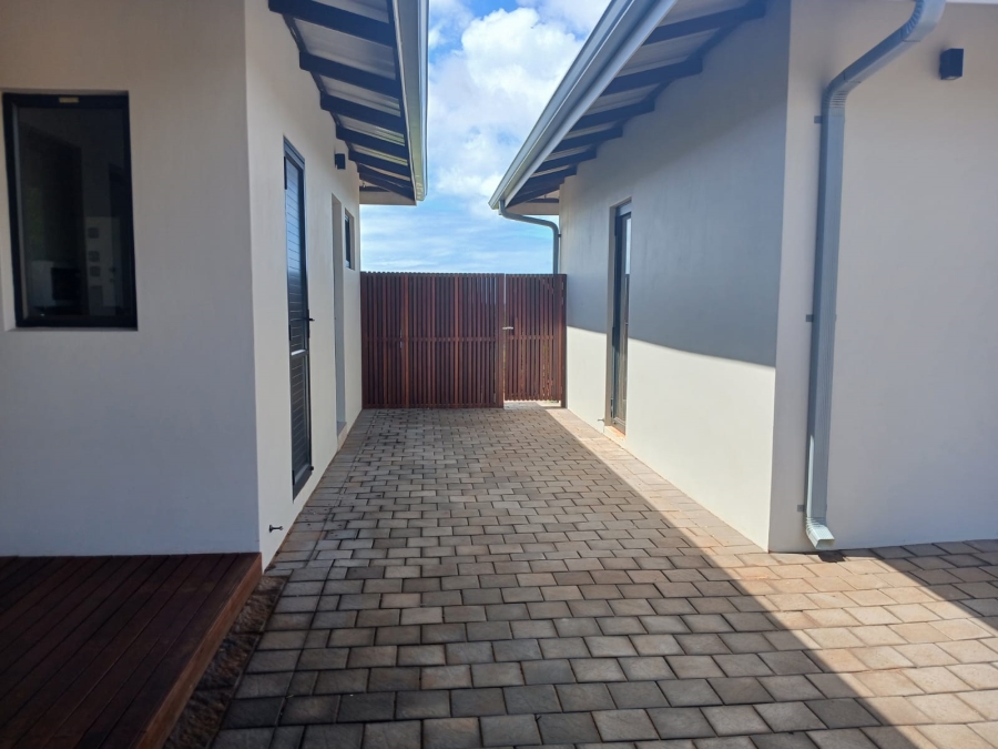 To Let 3 Bedroom Property for Rent in Zini River Estate KwaZulu-Natal