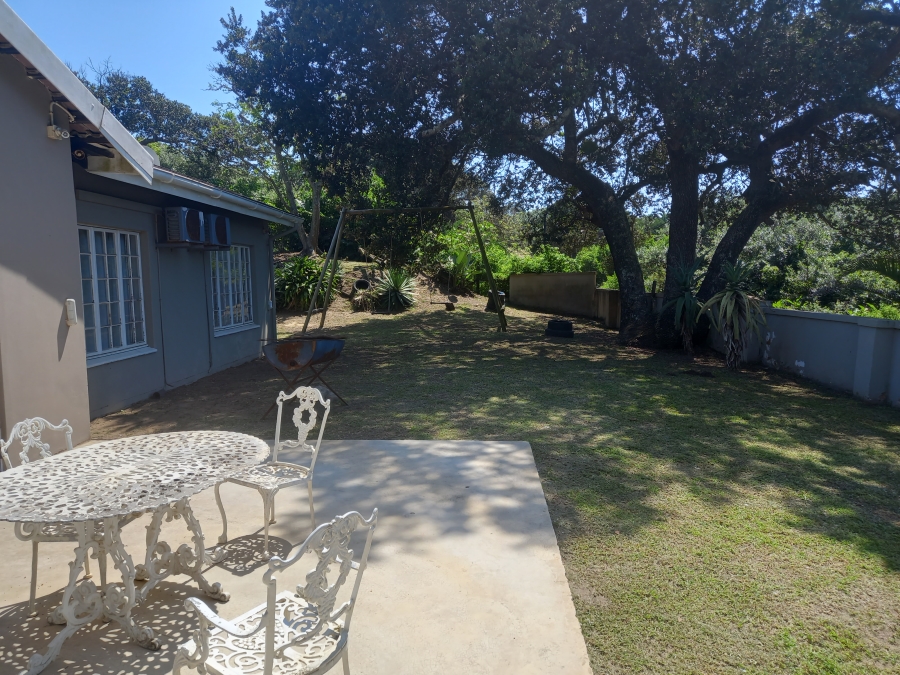 To Let 3 Bedroom Property for Rent in Oslo Beach KwaZulu-Natal