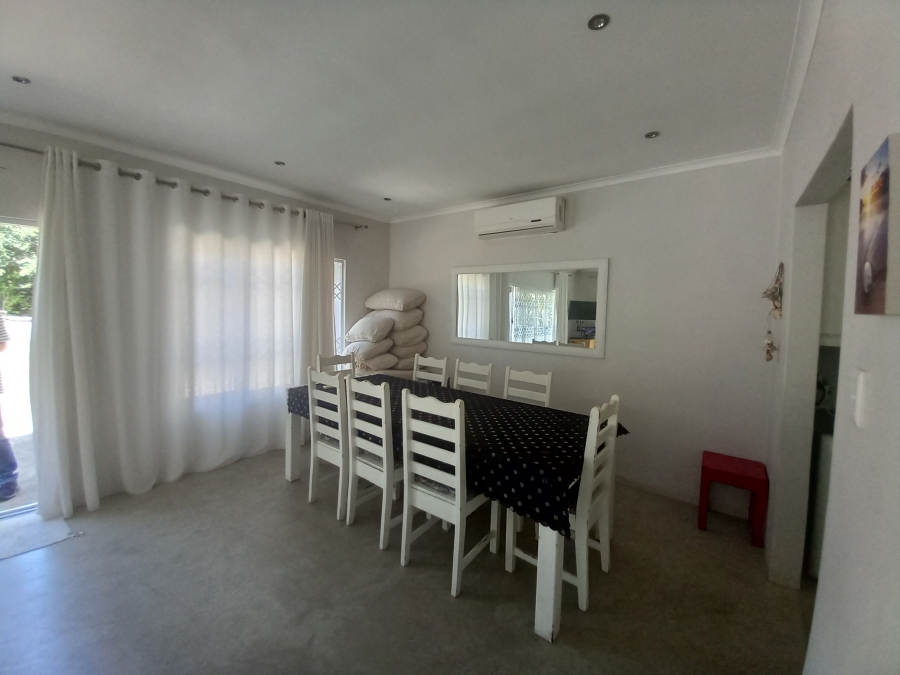 To Let 3 Bedroom Property for Rent in Oslo Beach KwaZulu-Natal