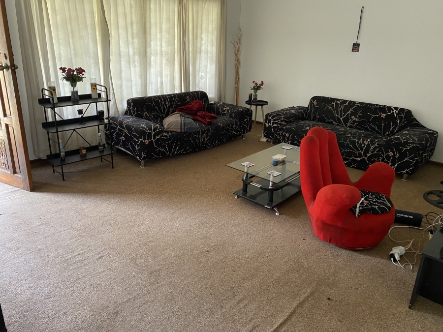 3 Bedroom Property for Sale in Scottsville KwaZulu-Natal