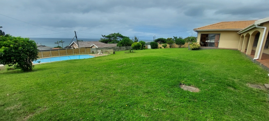 5 Bedroom Property for Sale in Uvongo KwaZulu-Natal