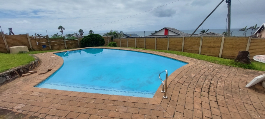 5 Bedroom Property for Sale in Uvongo KwaZulu-Natal