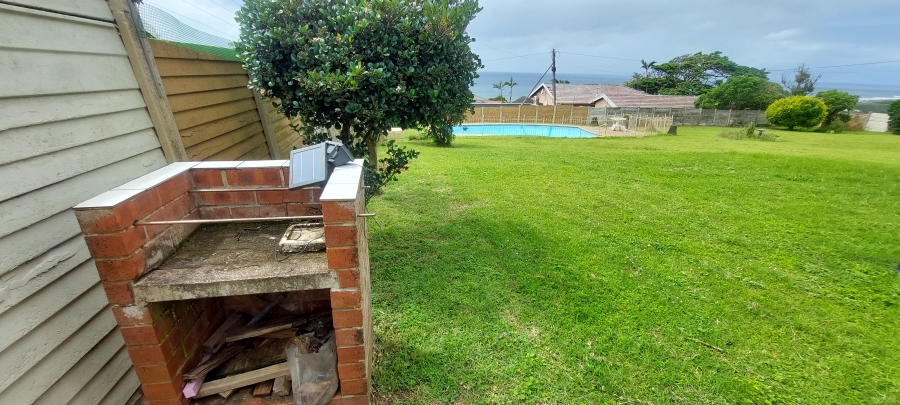 5 Bedroom Property for Sale in Uvongo KwaZulu-Natal