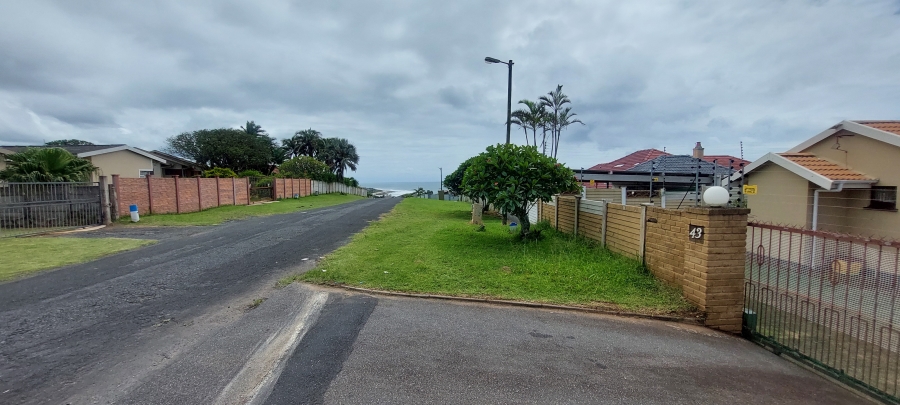 5 Bedroom Property for Sale in Uvongo KwaZulu-Natal