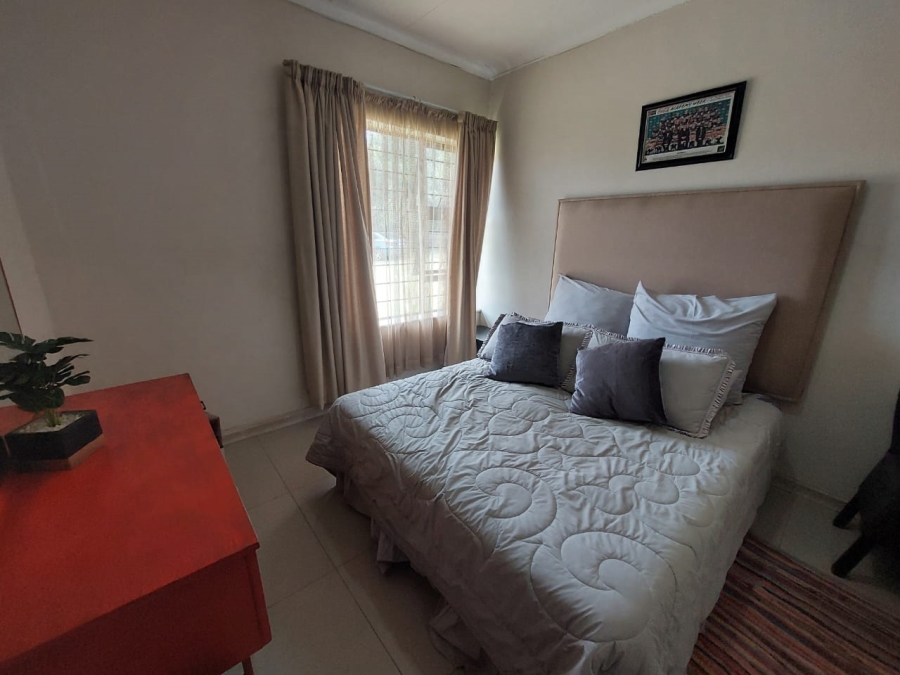 3 Bedroom Property for Sale in Schuinshoogte KwaZulu-Natal