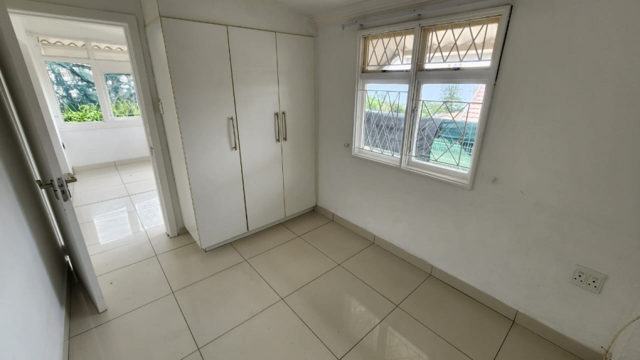 To Let 2 Bedroom Property for Rent in Margate KwaZulu-Natal