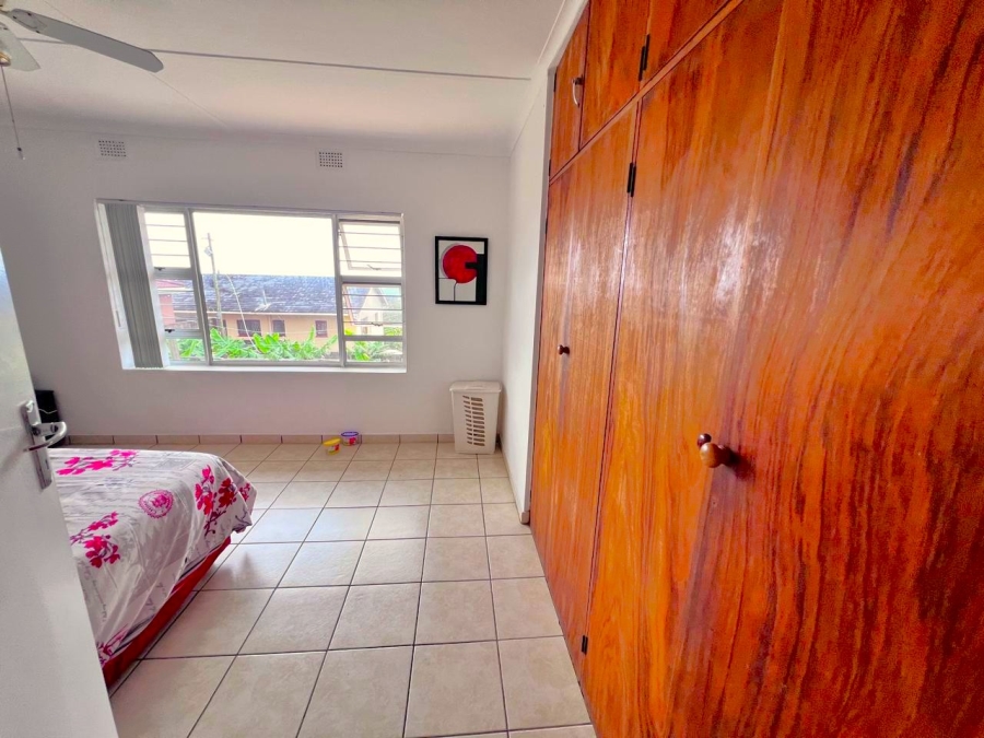 6 Bedroom Property for Sale in Shelly Beach KwaZulu-Natal