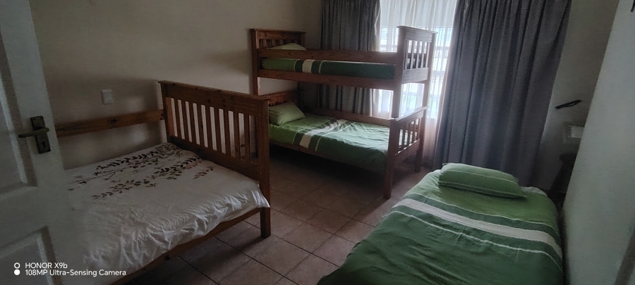 To Let 2 Bedroom Property for Rent in Margate KwaZulu-Natal