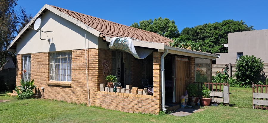 4 Bedroom Property for Sale in Pioneer Park KwaZulu-Natal