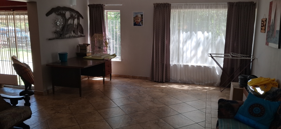 4 Bedroom Property for Sale in Pioneer Park KwaZulu-Natal