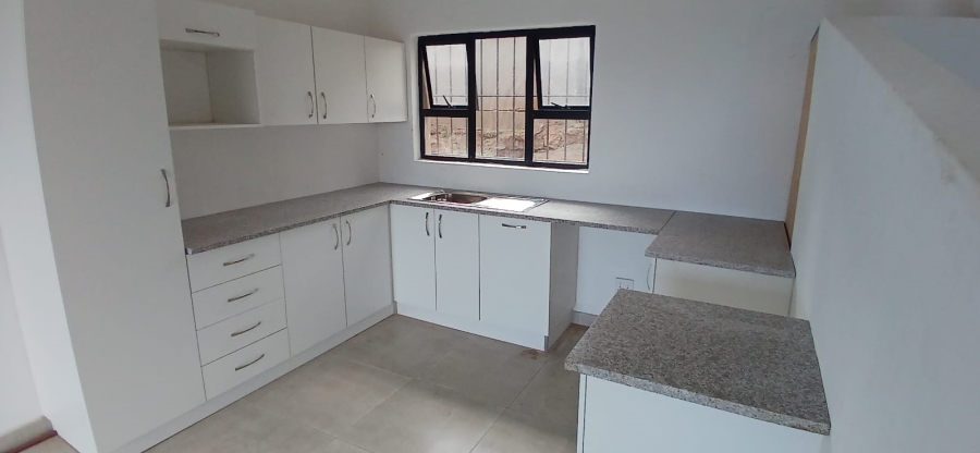 To Let 2 Bedroom Property for Rent in Manaba Beach KwaZulu-Natal