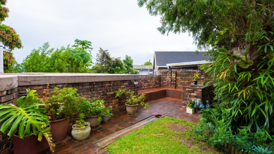 4 Bedroom Property for Sale in Reservoir Hills KwaZulu-Natal