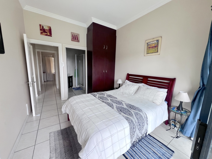 2 Bedroom Property for Sale in Uvongo Beach KwaZulu-Natal