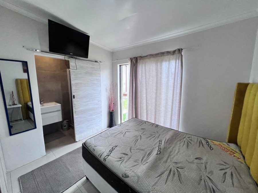 To Let 1 Bedroom Property for Rent in Uvongo Beach KwaZulu-Natal