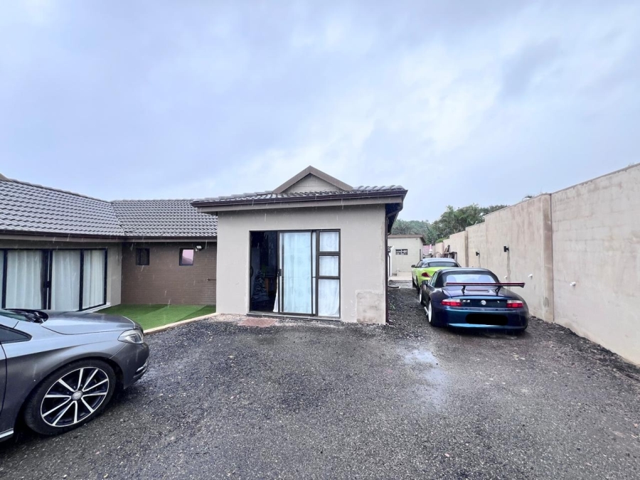 To Let 1 Bedroom Property for Rent in Uvongo Beach KwaZulu-Natal