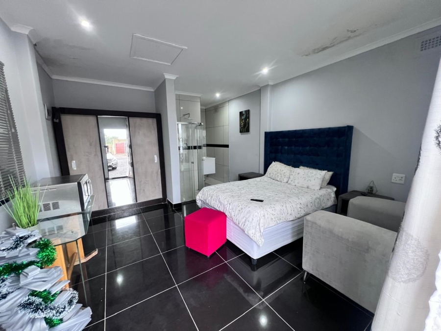 To Let 1 Bedroom Property for Rent in Uvongo Beach KwaZulu-Natal