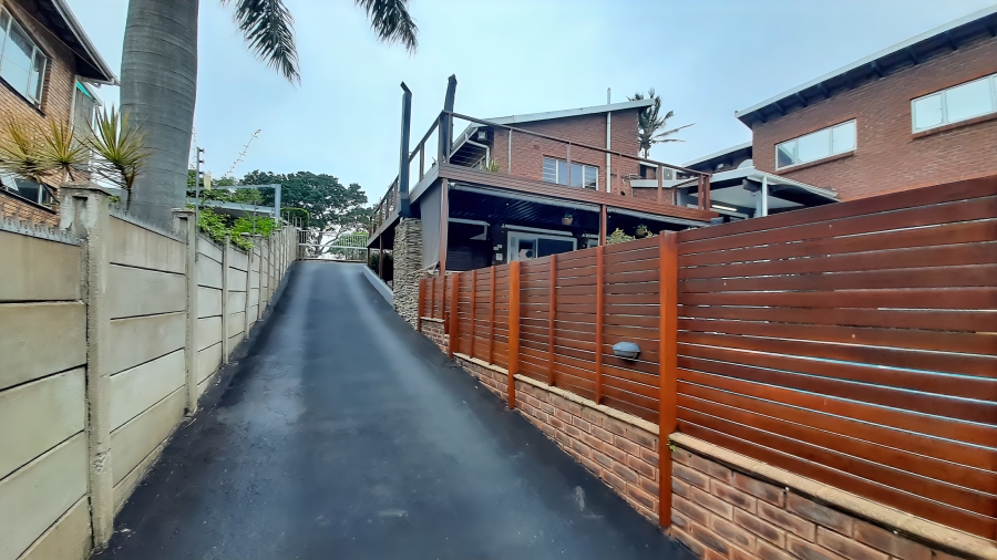 8 Bedroom Property for Sale in Ballito Central KwaZulu-Natal