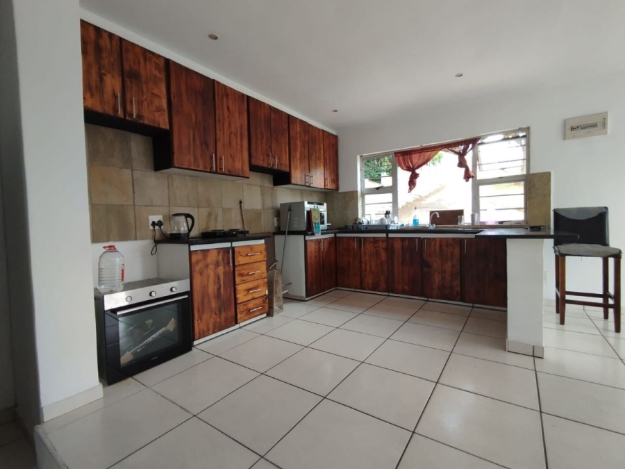 2 Bedroom Property for Sale in Brighton Beach KwaZulu-Natal