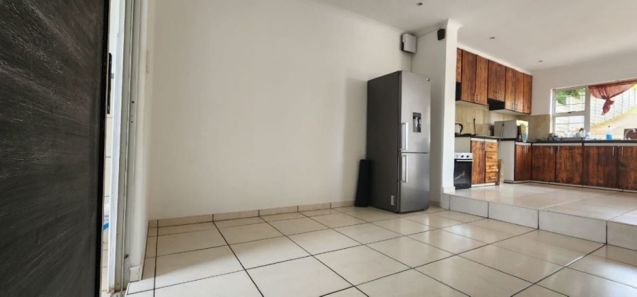 2 Bedroom Property for Sale in Brighton Beach KwaZulu-Natal