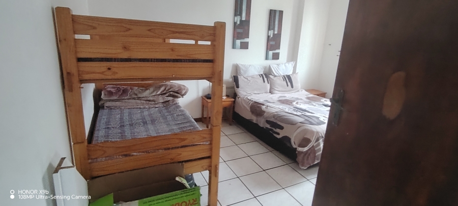 To Let 1 Bedroom Property for Rent in Margate KwaZulu-Natal