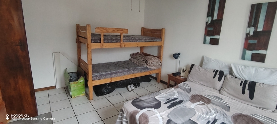 To Let 1 Bedroom Property for Rent in Margate KwaZulu-Natal