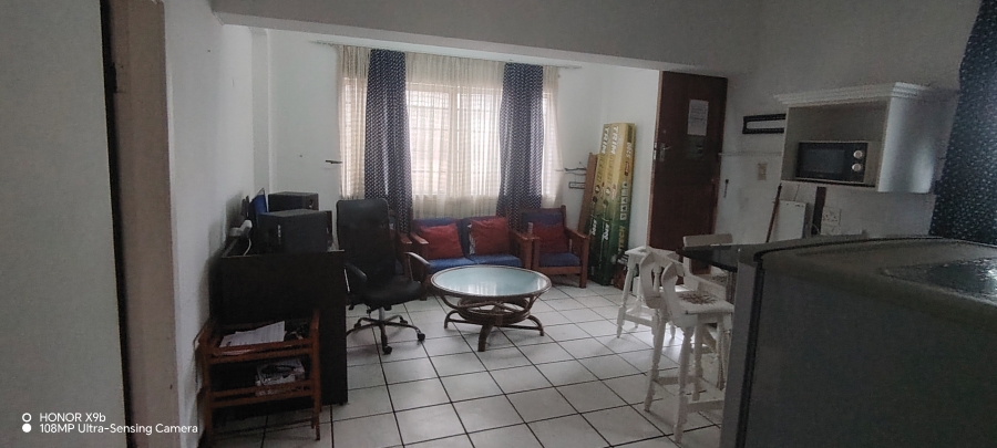 To Let 1 Bedroom Property for Rent in Margate KwaZulu-Natal