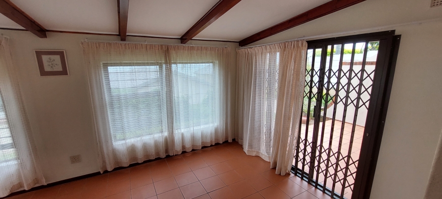 4 Bedroom Property for Sale in Uvongo Beach KwaZulu-Natal