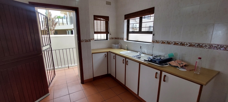 4 Bedroom Property for Sale in Uvongo Beach KwaZulu-Natal