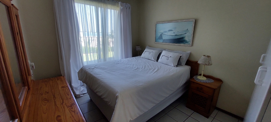 To Let 2 Bedroom Property for Rent in Uvongo KwaZulu-Natal