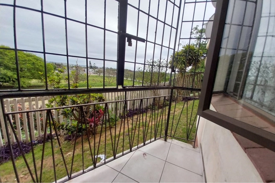 2 Bedroom Property for Sale in Isipingo Beach KwaZulu-Natal