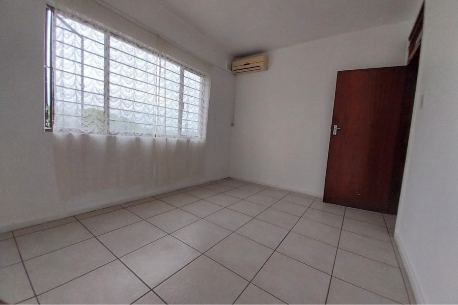 2 Bedroom Property for Sale in Isipingo Beach KwaZulu-Natal