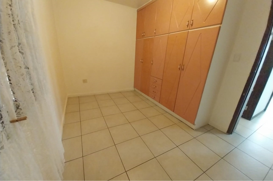 2 Bedroom Property for Sale in Isipingo Beach KwaZulu-Natal