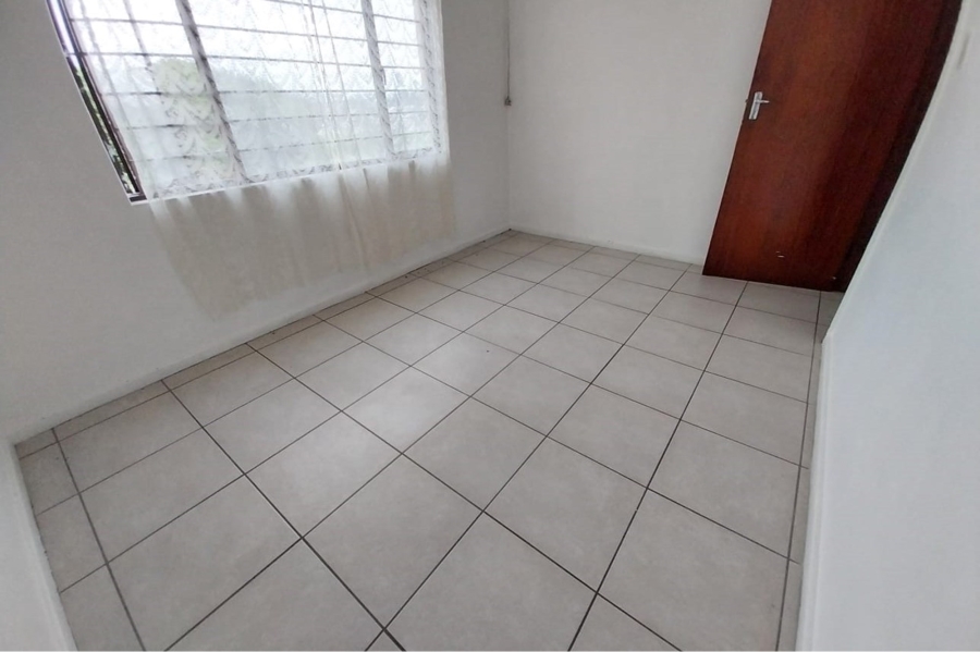 2 Bedroom Property for Sale in Isipingo Beach KwaZulu-Natal