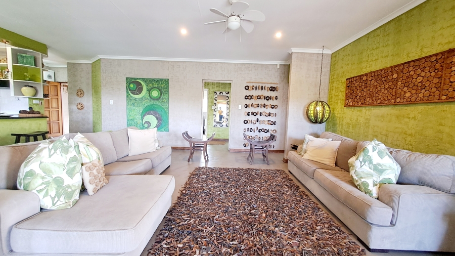 3 Bedroom Property for Sale in Salt Rock KwaZulu-Natal