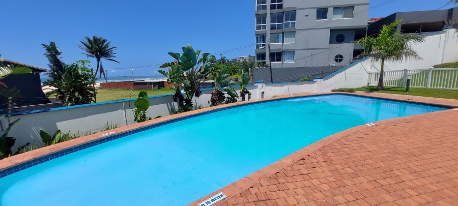 To Let 4 Bedroom Property for Rent in Margate KwaZulu-Natal