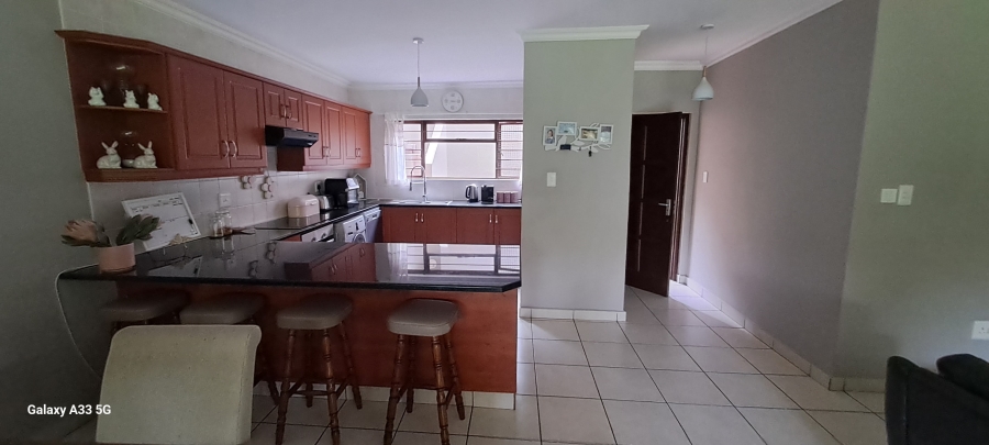 4 Bedroom Property for Sale in St Michaels On Sea KwaZulu-Natal