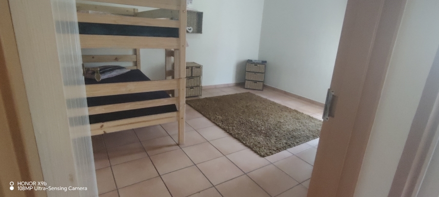 To Let 3 Bedroom Property for Rent in Uvongo KwaZulu-Natal