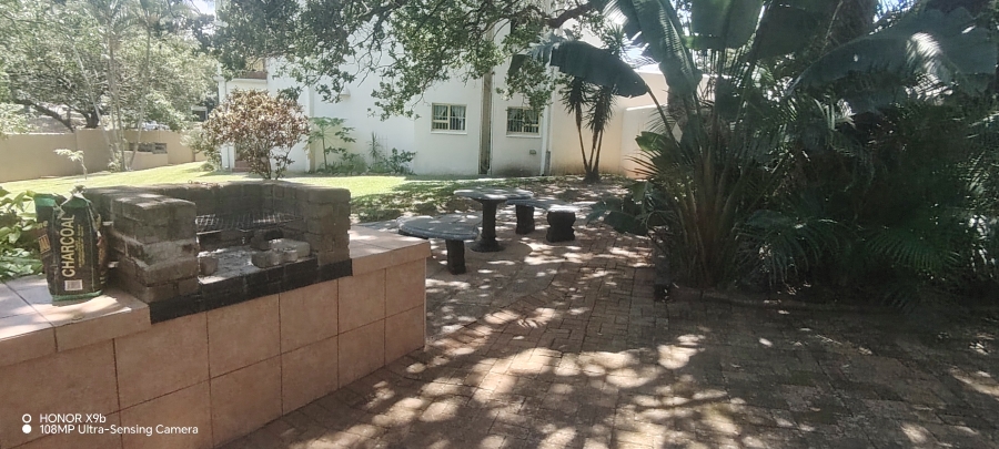 To Let 3 Bedroom Property for Rent in Uvongo KwaZulu-Natal