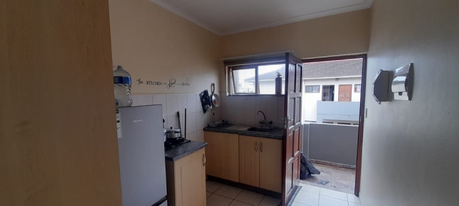 To Let 2 Bedroom Property for Rent in Empangeni Central KwaZulu-Natal