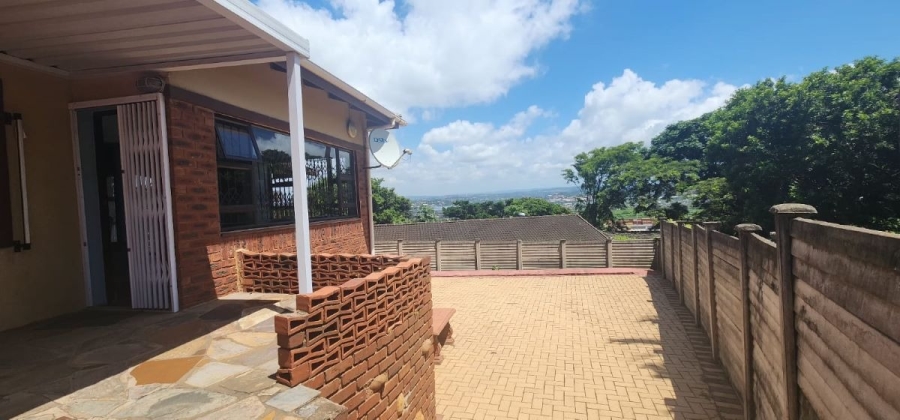 3 Bedroom Property for Sale in Grosvenor KwaZulu-Natal