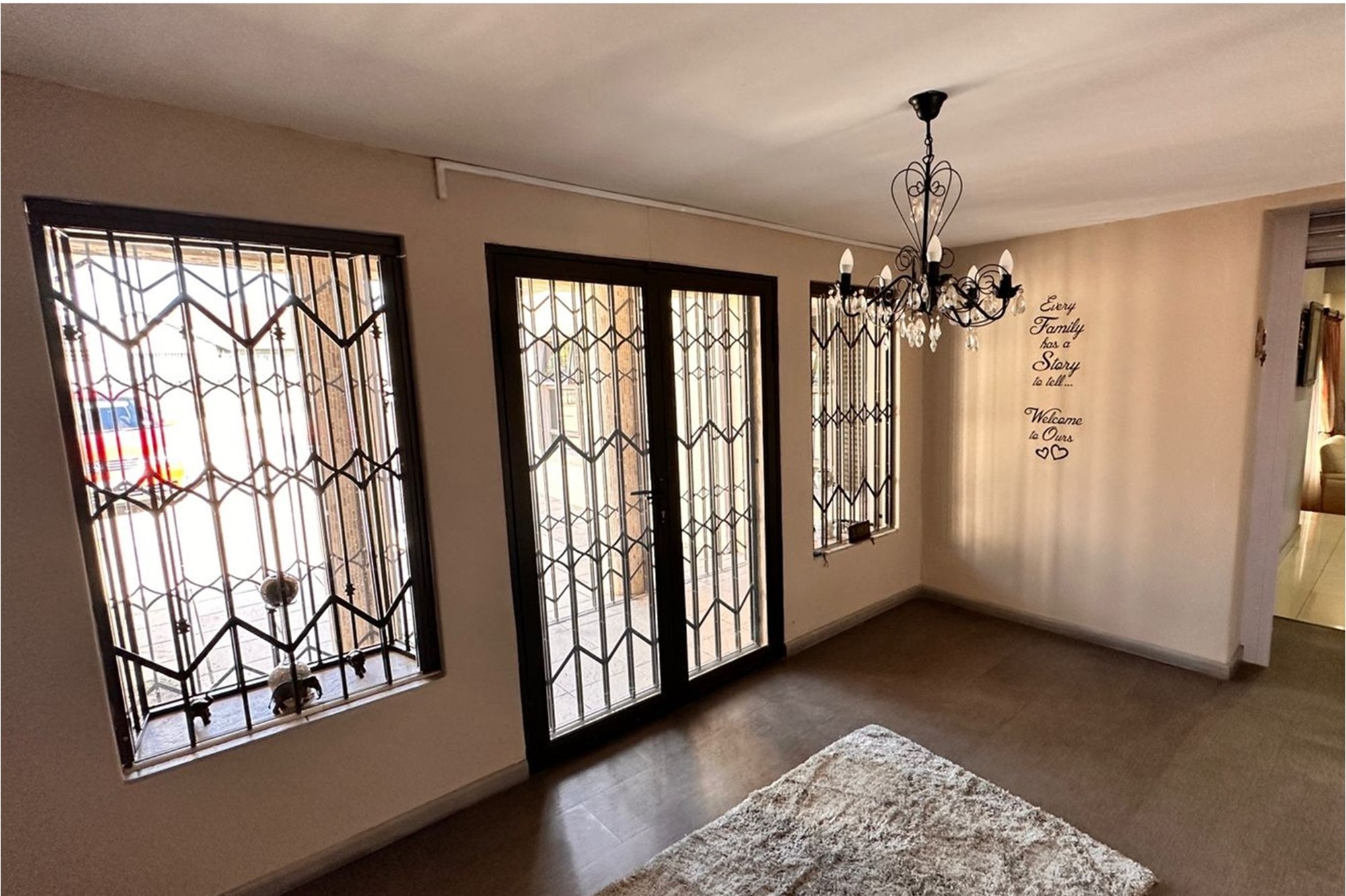 5 Bedroom Property for Sale in Hayfields KwaZulu-Natal