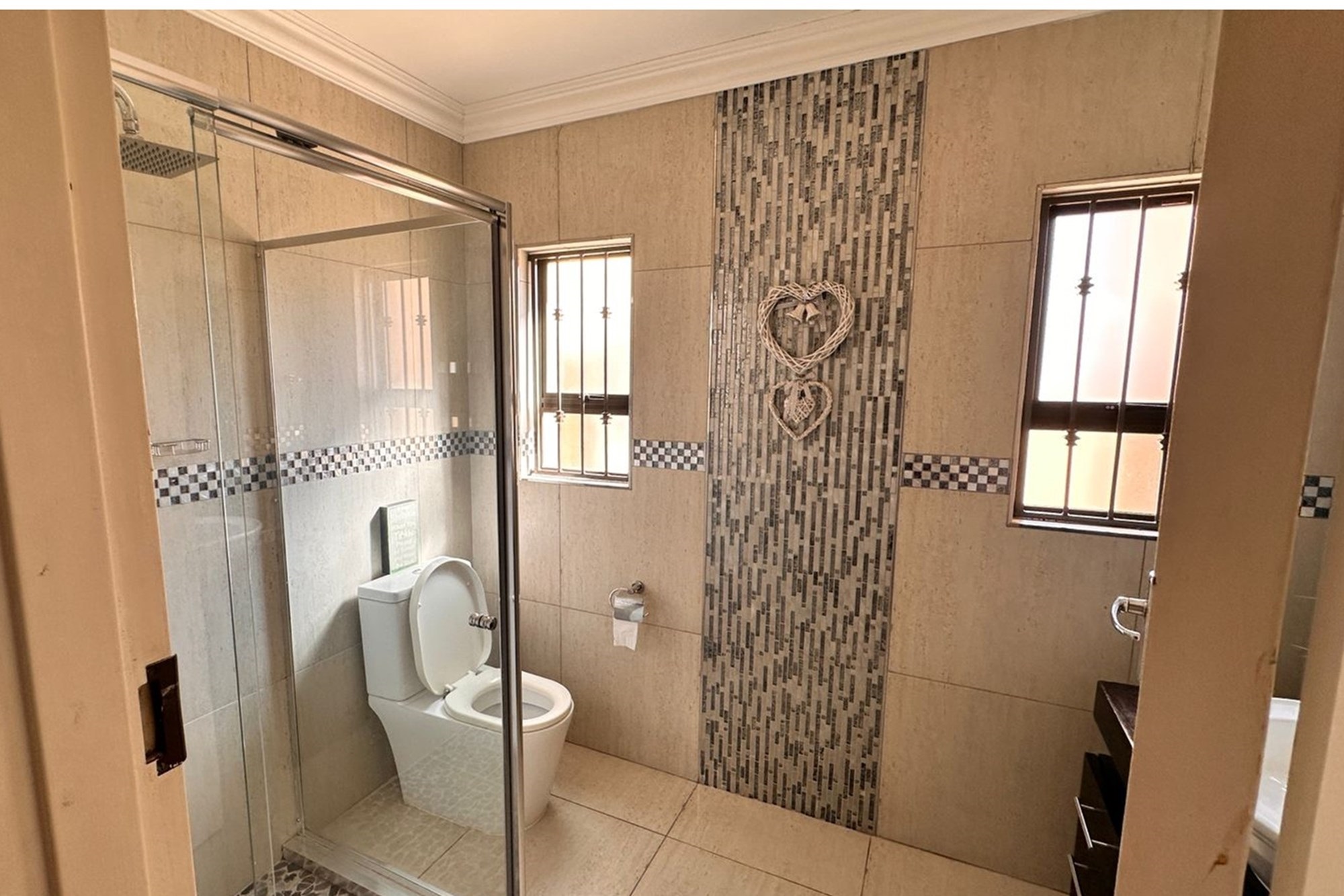 5 Bedroom Property for Sale in Hayfields KwaZulu-Natal