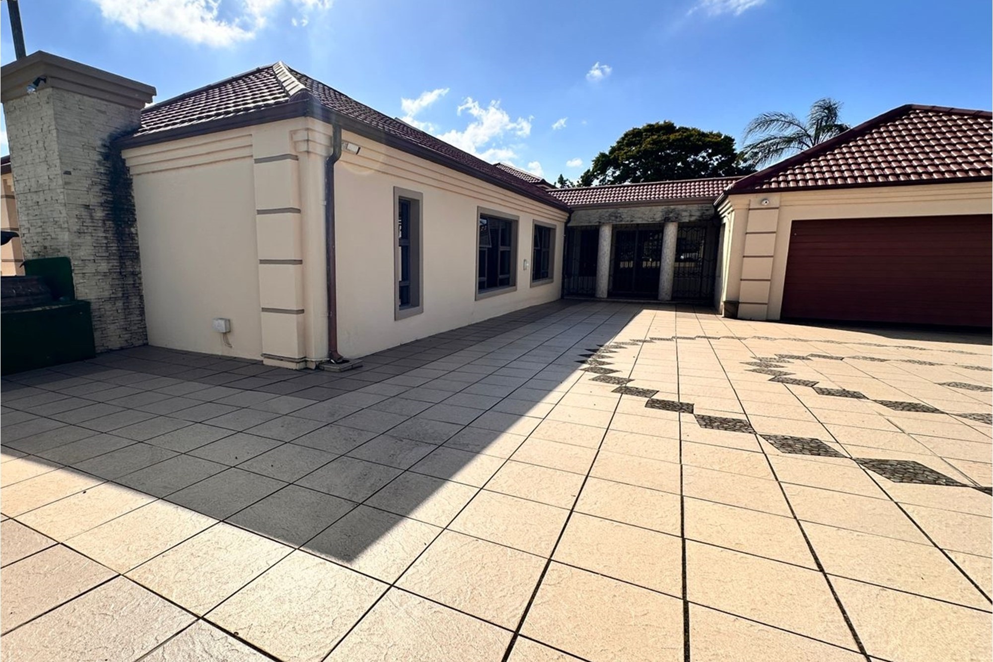 5 Bedroom Property for Sale in Hayfields KwaZulu-Natal