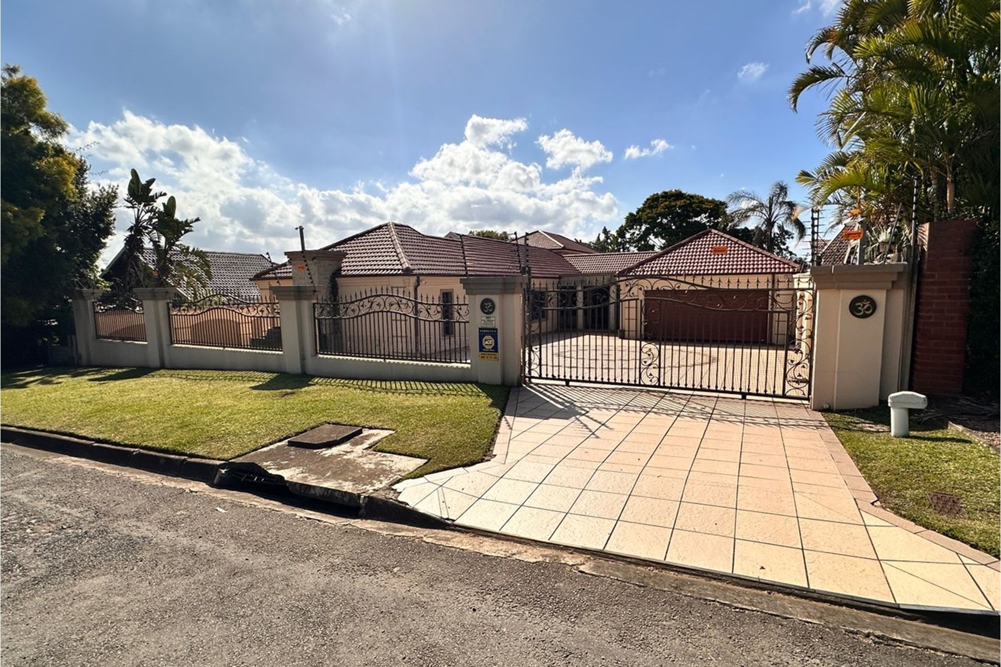 5 Bedroom Property for Sale in Hayfields KwaZulu-Natal