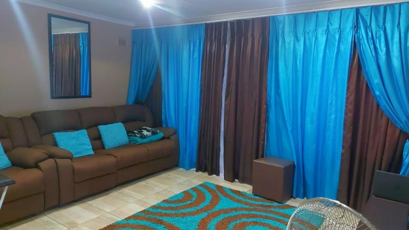 3 Bedroom Property for Sale in Bellair KwaZulu-Natal