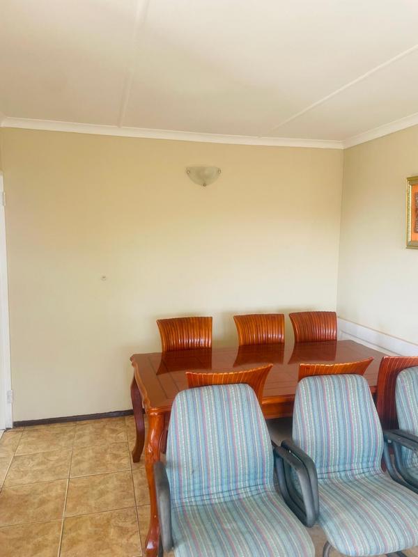 3 Bedroom Property for Sale in Umlazi KwaZulu-Natal