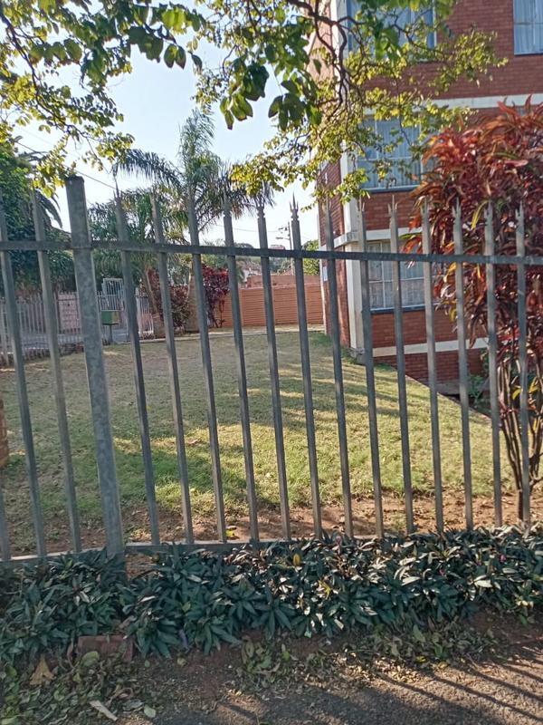 1 Bedroom Property for Sale in Umbilo KwaZulu-Natal