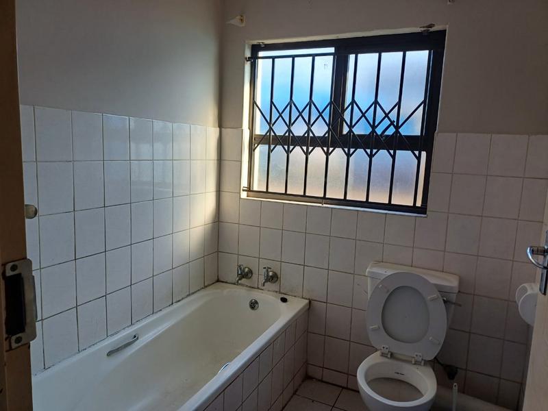 To Let 2 Bedroom Property for Rent in Meer En See KwaZulu-Natal